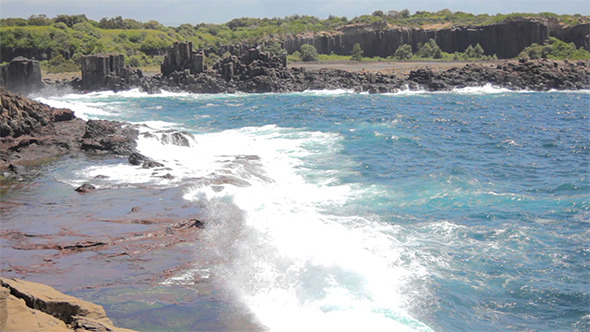 Waves on the Coastline