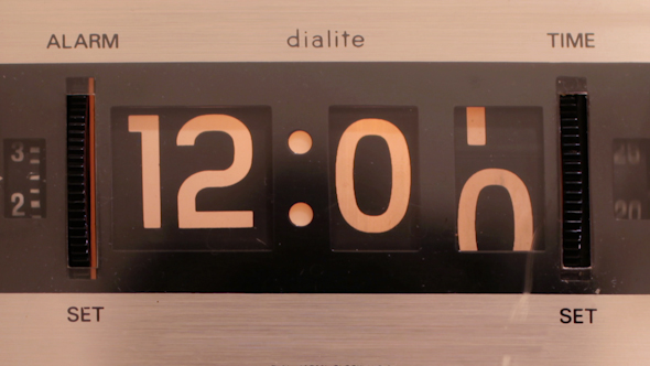 Vintage Flip Clock 2 alt