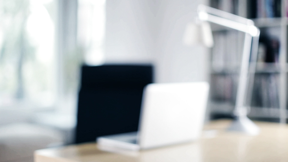 Office Laptop Style Design alt