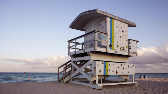 Lifeguard Hut 00