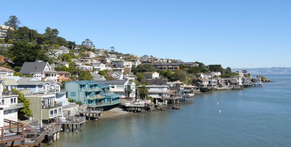 Houses on the Cliff alt