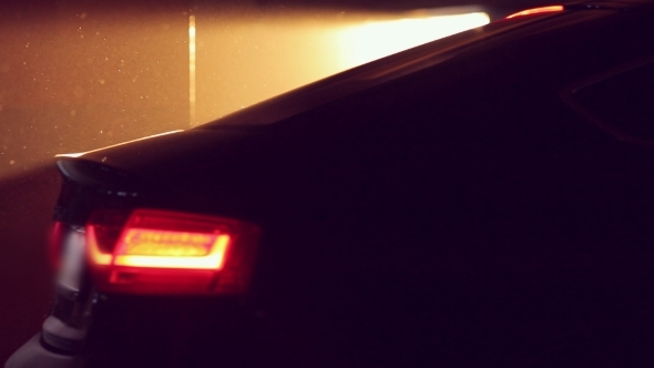 Incredible Backlight Illuminates The Car