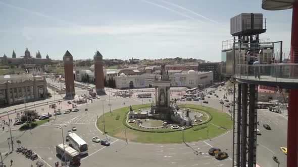 Traffic Roundabout Barcelona 4 alt