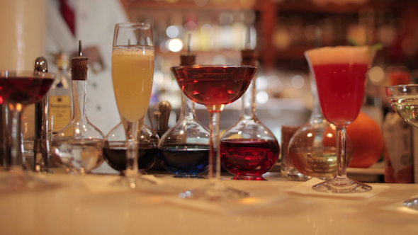 Cocktail Waiter In A Classic Looking Cocktail Bar Bartender 11 alt