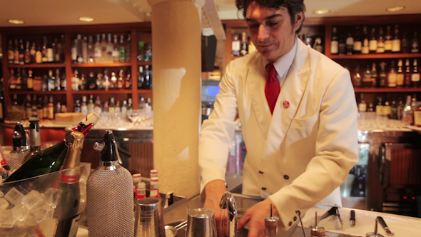 Cocktail Waiter In A Classic Looking Cocktail Bar Bartender 7 alt