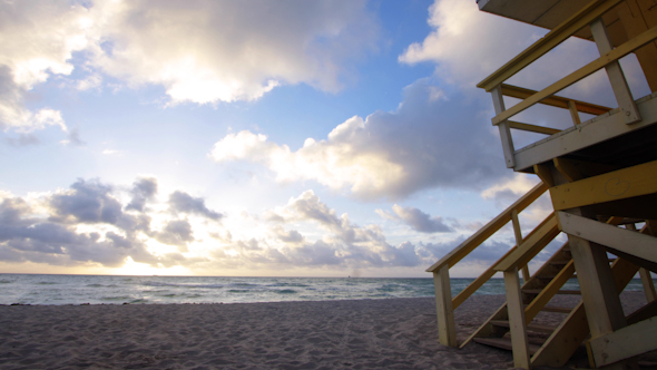 Sunrise Lifeguard Hut 0