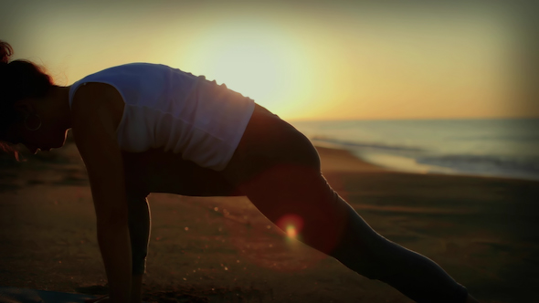 Yoga Beach Sunrise Peaceful Energy Healthy Lifestyle 13
