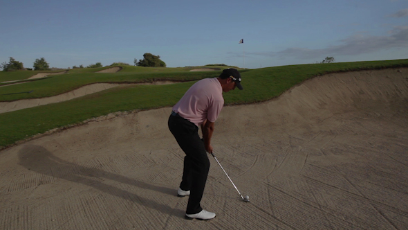 Golf Bunker Swing Mexico Luxury 1 alt