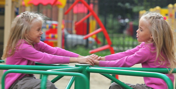 Twins On Roundabout