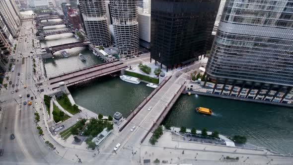 Downtown Chicago River