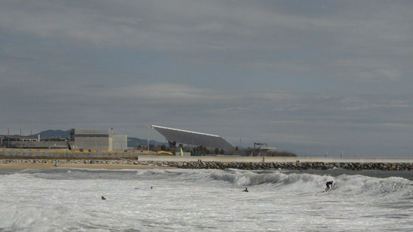 Large Waves Near The Forum