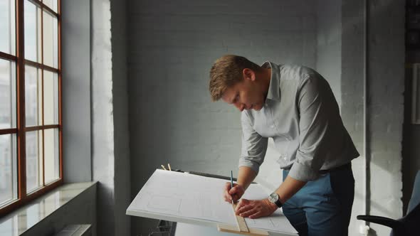 Young businessman in the workplace