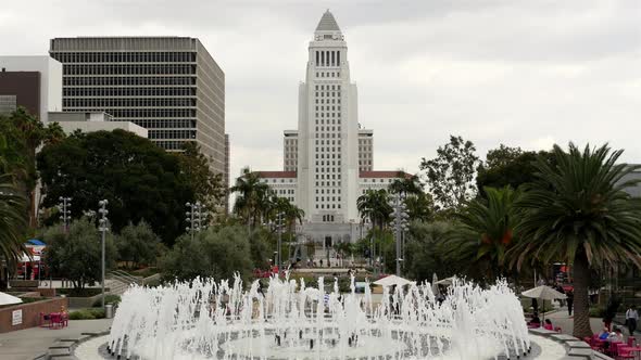 Los Angeles City Hall And Fountain - Los Angeles California 1
