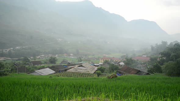 Farm House With Rice Terraces In Green Valley -  Sapa Vietnam alt