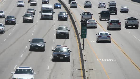 Traffic On Busy Freeway In Los Angeles 14