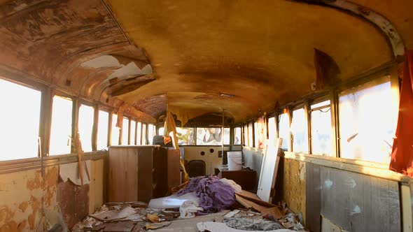 Abandon Bus In The Desert At Sunset 5 alt