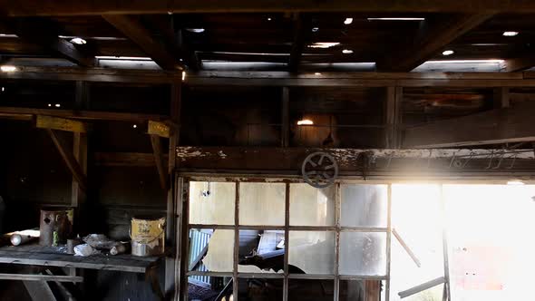 Abandon Garage In The Mojave Desert alt