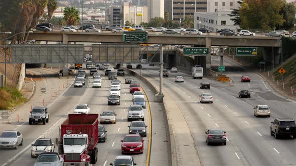 Traffic On Busy Freeway In Downtown Los Angeles California 30 alt