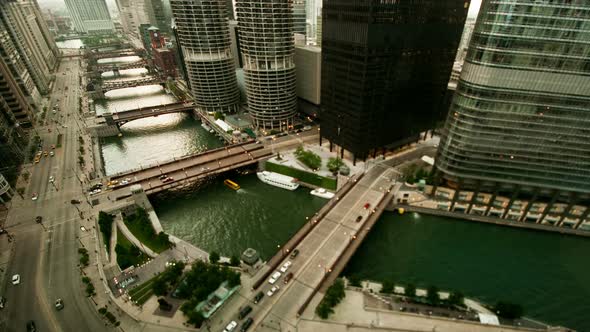 Overview Of Chicago - 2 alt