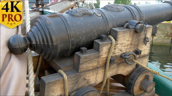 A Small Cannon Handicraft