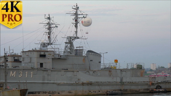 A Big Tallin White Ship Ready on Board alt