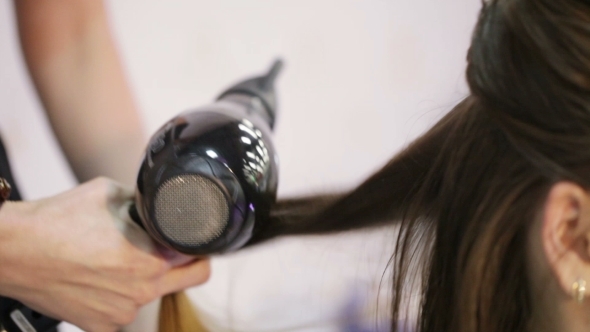 Laying Hairstyles Hairdryer