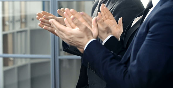 Audience Applauding alt