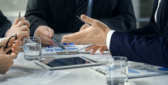 Presenting Financial Data alt