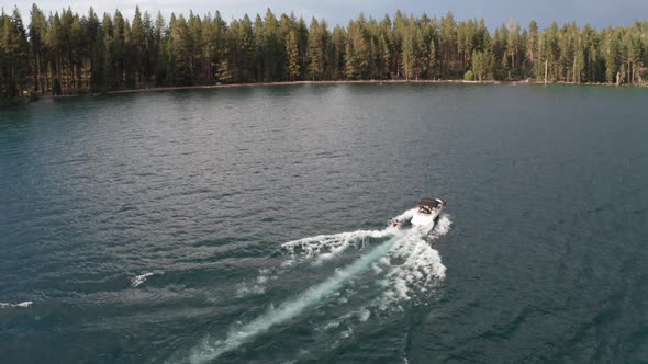 Wakesurfing 4K