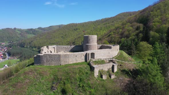 Ruins of medieval castle in Rytro, Poland