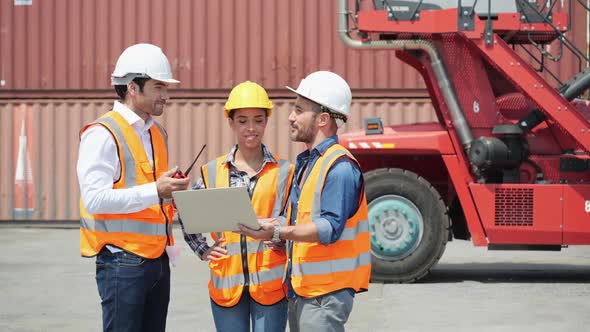 Engineer control loading container