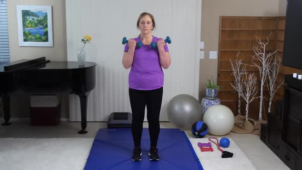 Senior woman  Lifting weights to stay active and live healthy