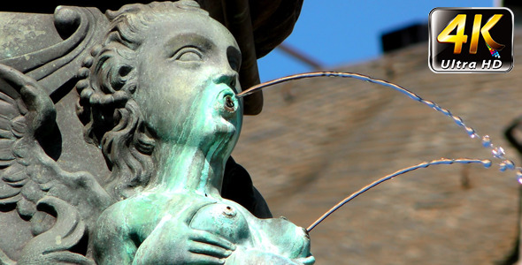 Fountain and Ancient Statue in Frankfurt 3