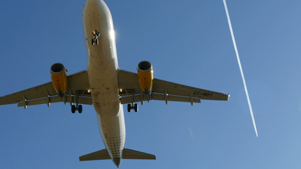 Jet Plane A320 Approaching Landing