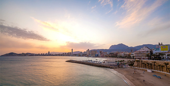 Turistic Beach City Sunset alt