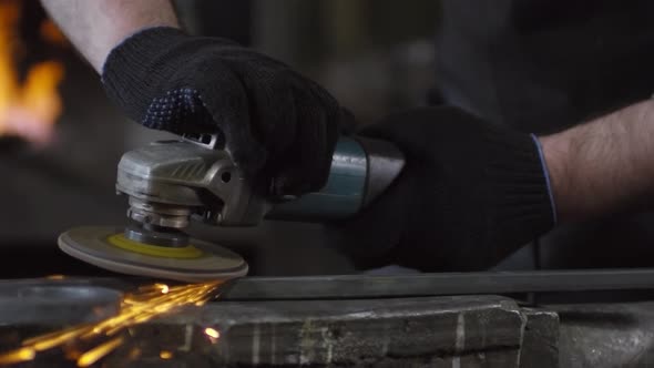 Metal Grinding with Electrical Sander