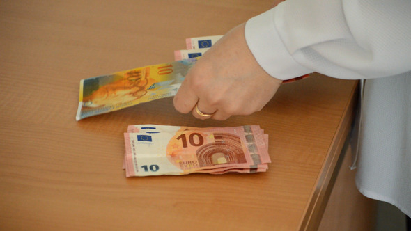 Sorting European Money