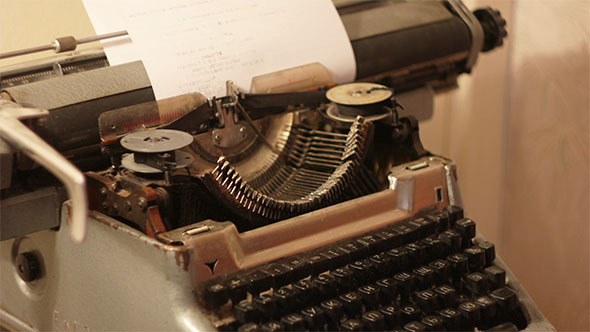 Oldfashion Typewriter