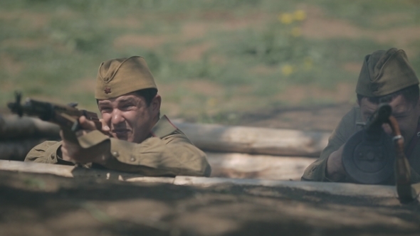 Young Soldiers In The War, Shelling Enemy From