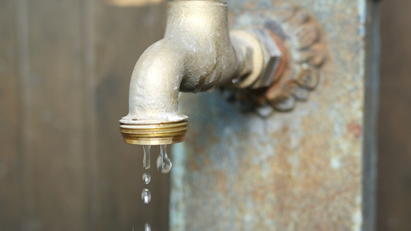 Dripping Tap Old Faucet Fountain Saving Resources