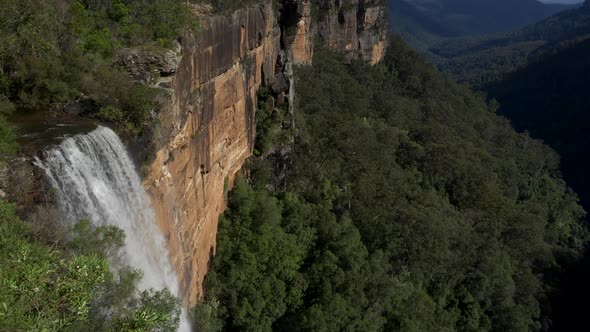 afternoon zoom in on fitzroy falls