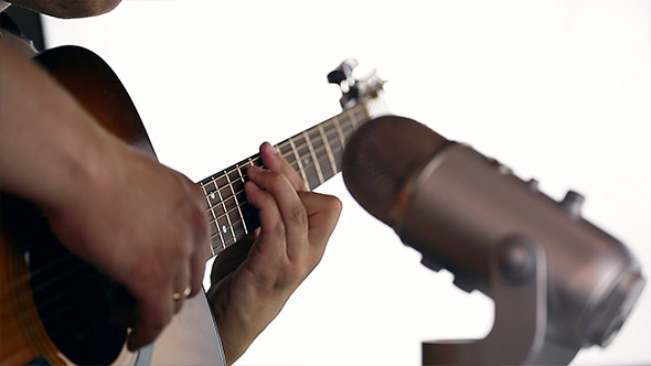 Recording Acoustic Guitar in Studio 13 alt