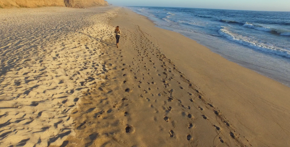 Running on the Beach alt