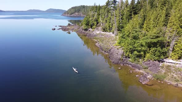 Kennedy Lake, Laylee Island, Vancouver Island, Canada