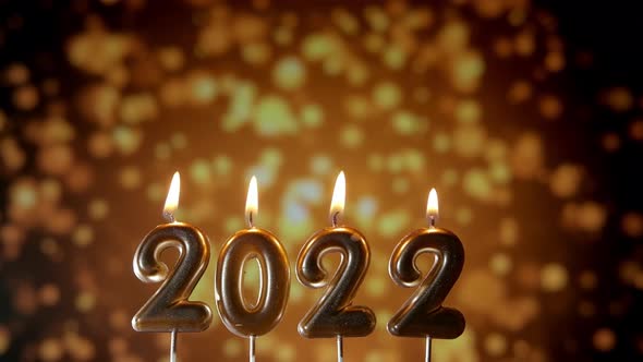 Text 2022 Lights a Candle