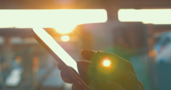 Using Smart Phone Against Bright Sunlight