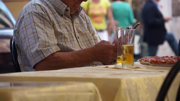 Scenes Of People Eating In Rome (3 Of 5)