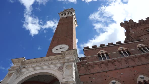 Torre Del Mangia In Siena Italy (5 Of 10)