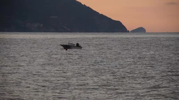 Coastal Scenes Of Monterosso (6 Of 32) alt