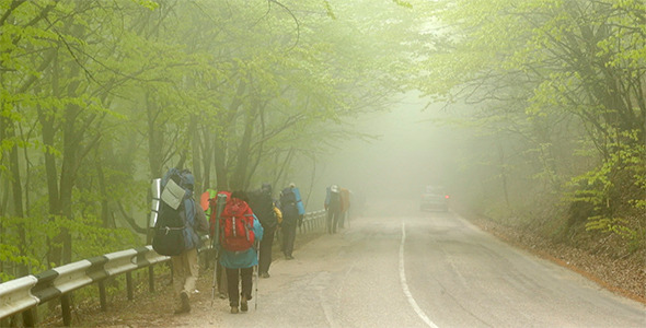 Mountain Trekking in Strong Fog alt